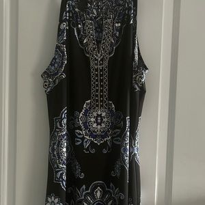 Women’s dress size L new with tags